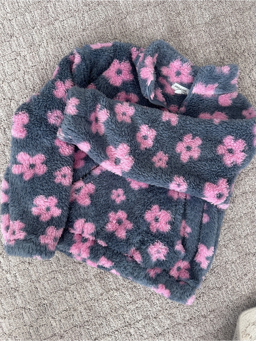 Cozy blue Gray Sherpa Pullover with Pink Floral Daisy Print XL 16 or 14 or 12